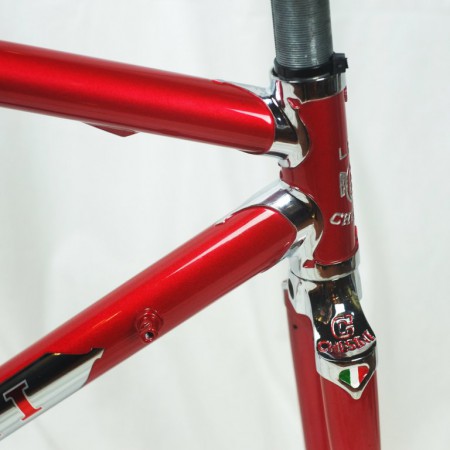 Lirica-red-02-1_e648d8