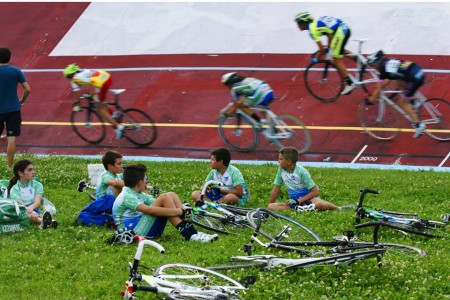 10557220_753215364738696_7406656188693962370_n